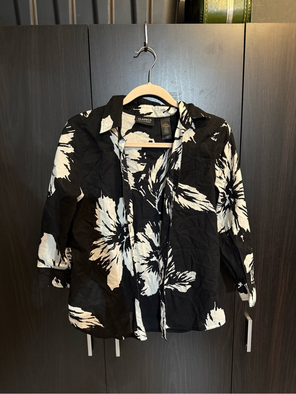 Classics by Liz Claiborne Button-Down Top - wmns med